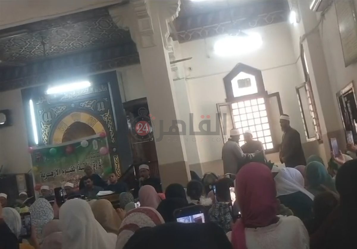 الأطفال المكرمين 