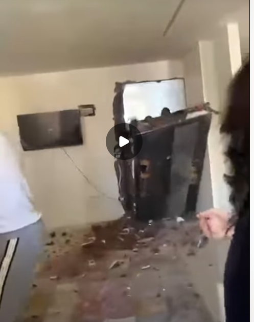 جانب من اقتحام منزل بالاسكندرية