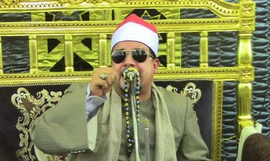 <strong>ابن شقيقة القارئ ممدوح عامر.. الأزهر يقدم الطالب ‏محمد الهواري لإمامة آلاف المصلين خلال صلاة التراويح لأول مرة</strong>
