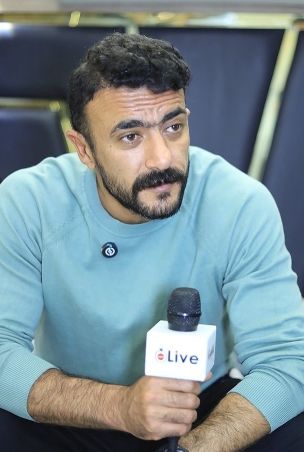 <strong>أحمد العوضي ويارا السكري يعلقان على أنباء ارتباطهما</strong>