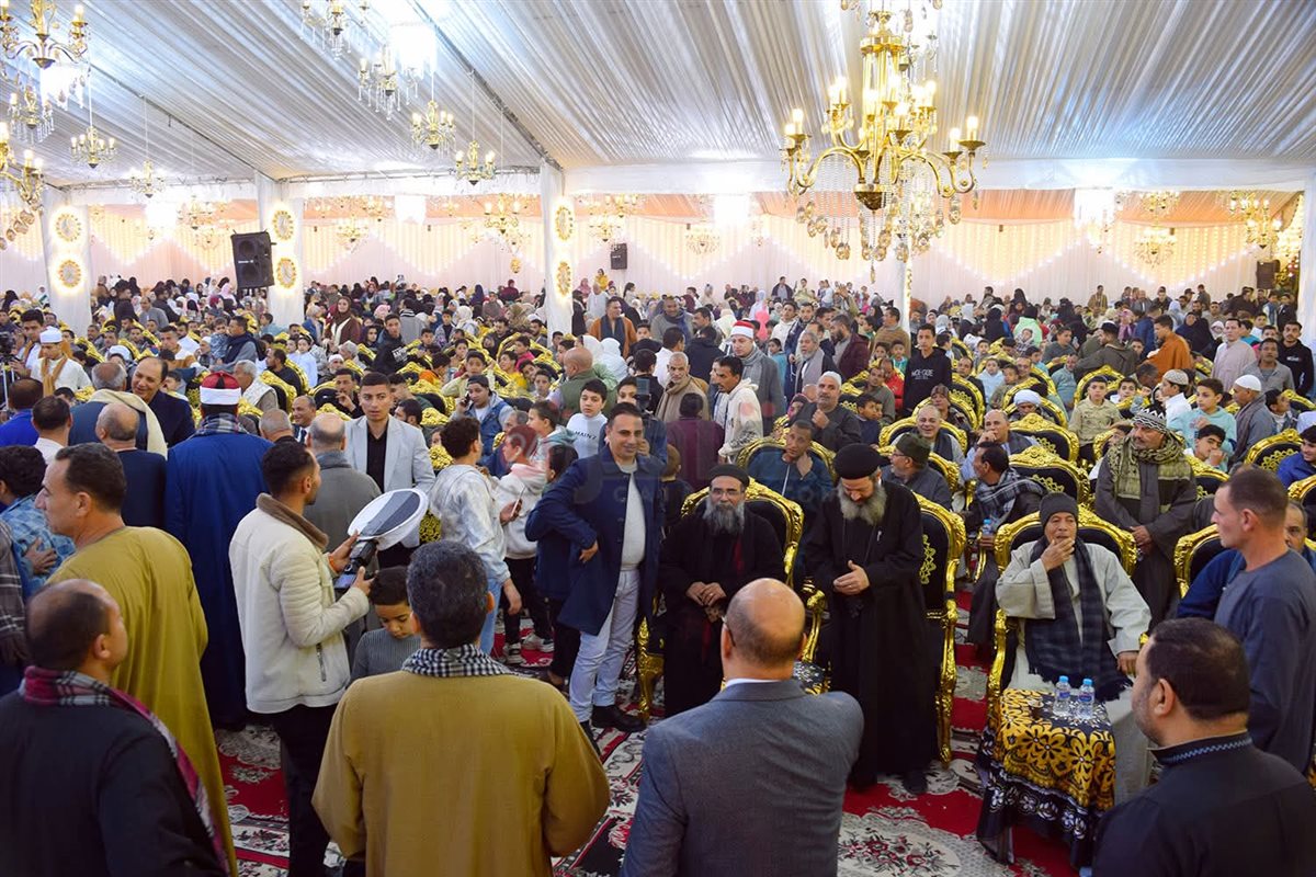 احتفالية كبرى بقرية فيديمن في الفيوم لتكريم حفظة القرآن الكريم