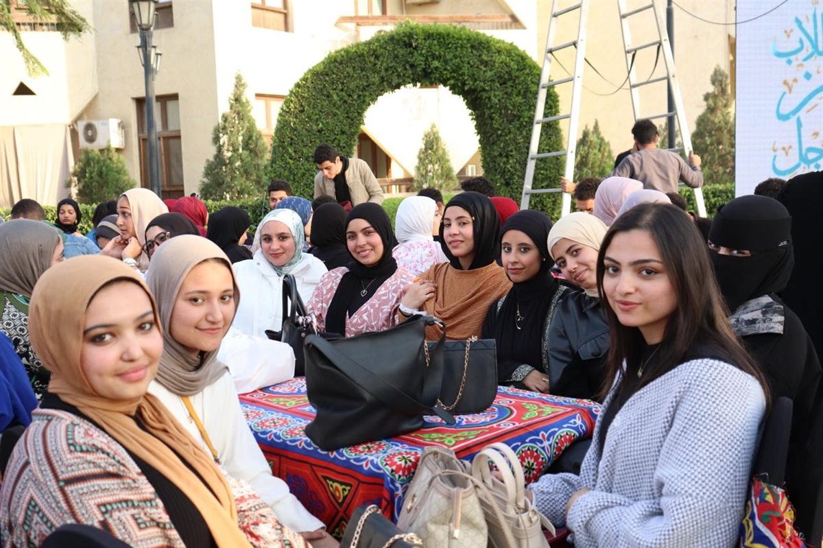 إفطار رمضان في جامعة عين شمس