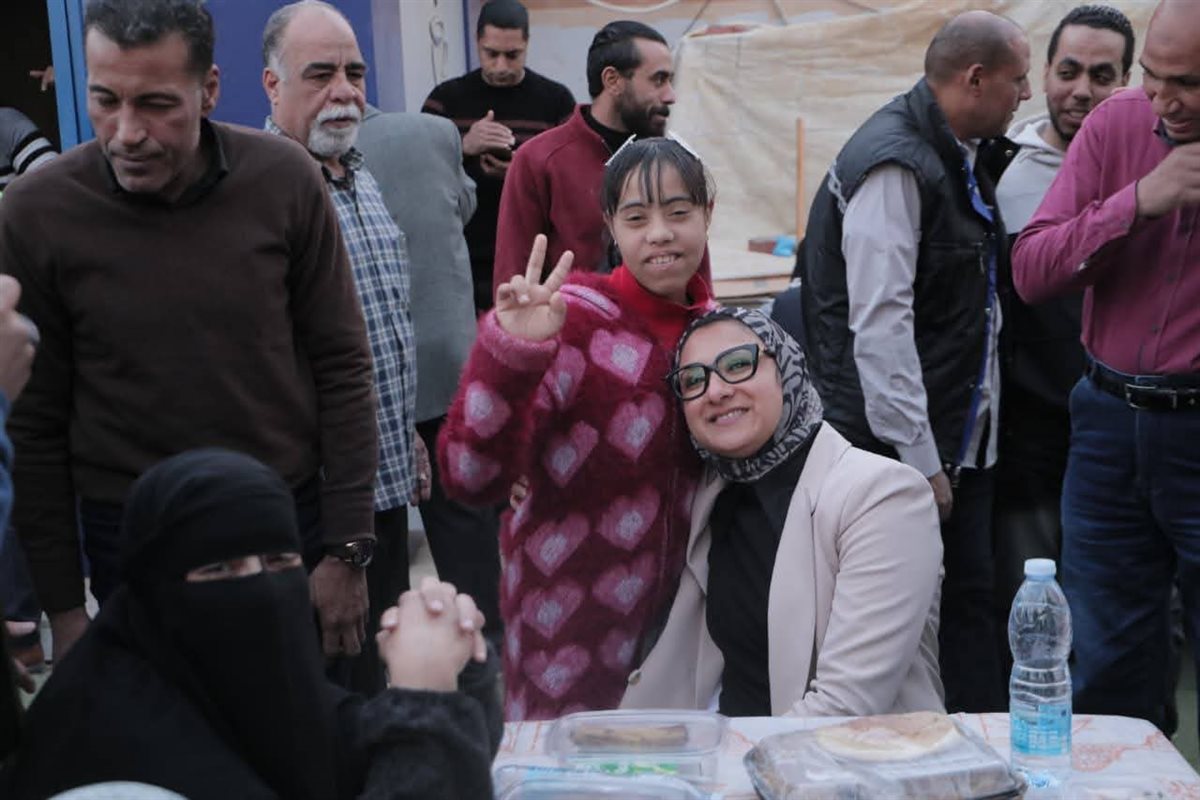 جانب من الافطار الجماعي بحضور محافظ الوادى الجديد