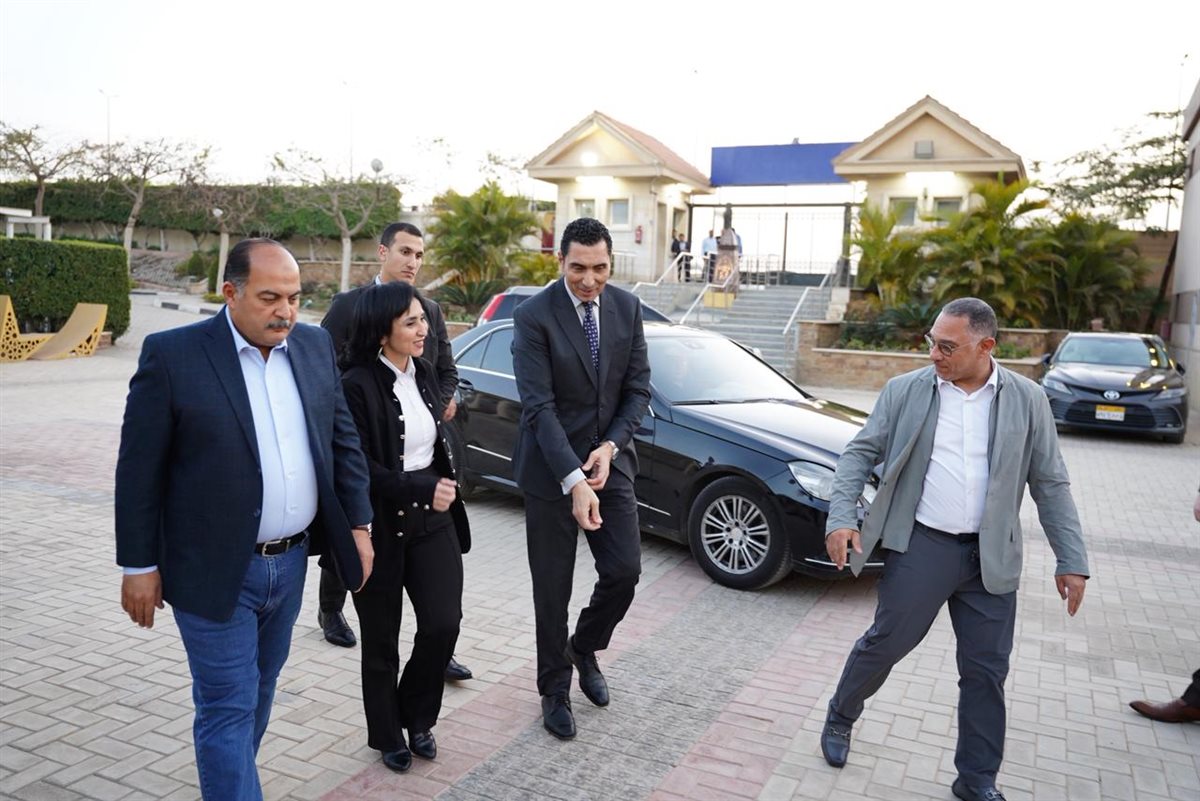 نادي إنبي يكرم وزير الشباب ورئيس رابطة الأندية ورئيس الشركة خلال الإفطار الرمضاني