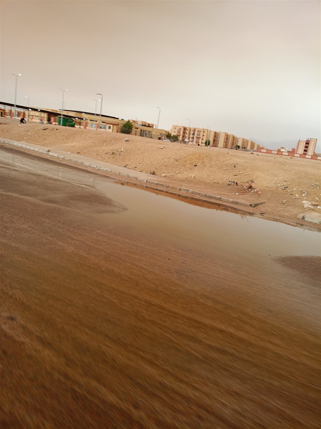 سقوط أمطار على مدينة طور سيناء 
