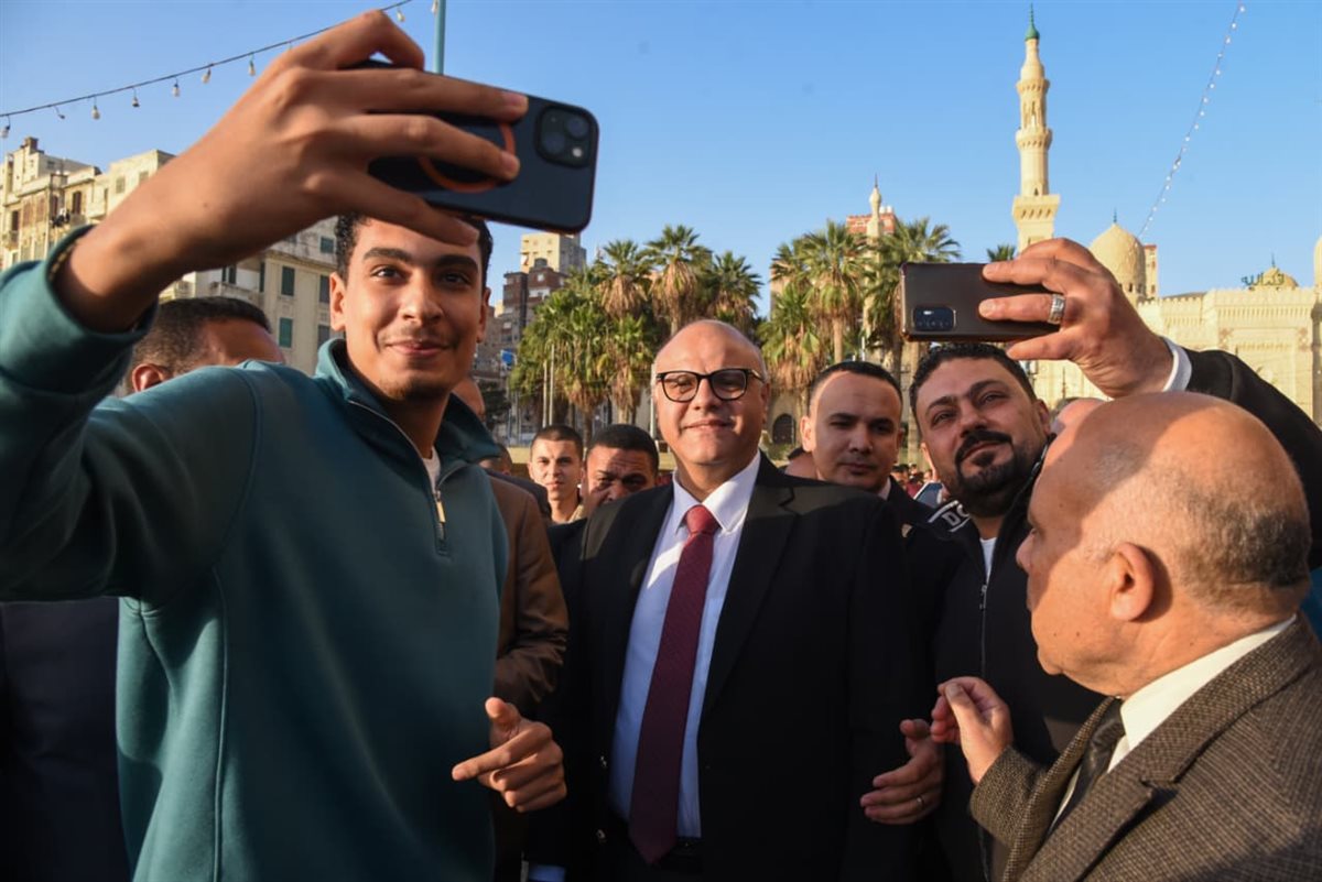 سيلفي المحافظ&nbsp;