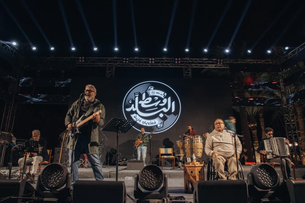 وسط البلد وإدوارد يشعلون حفل العيد في نويبع
