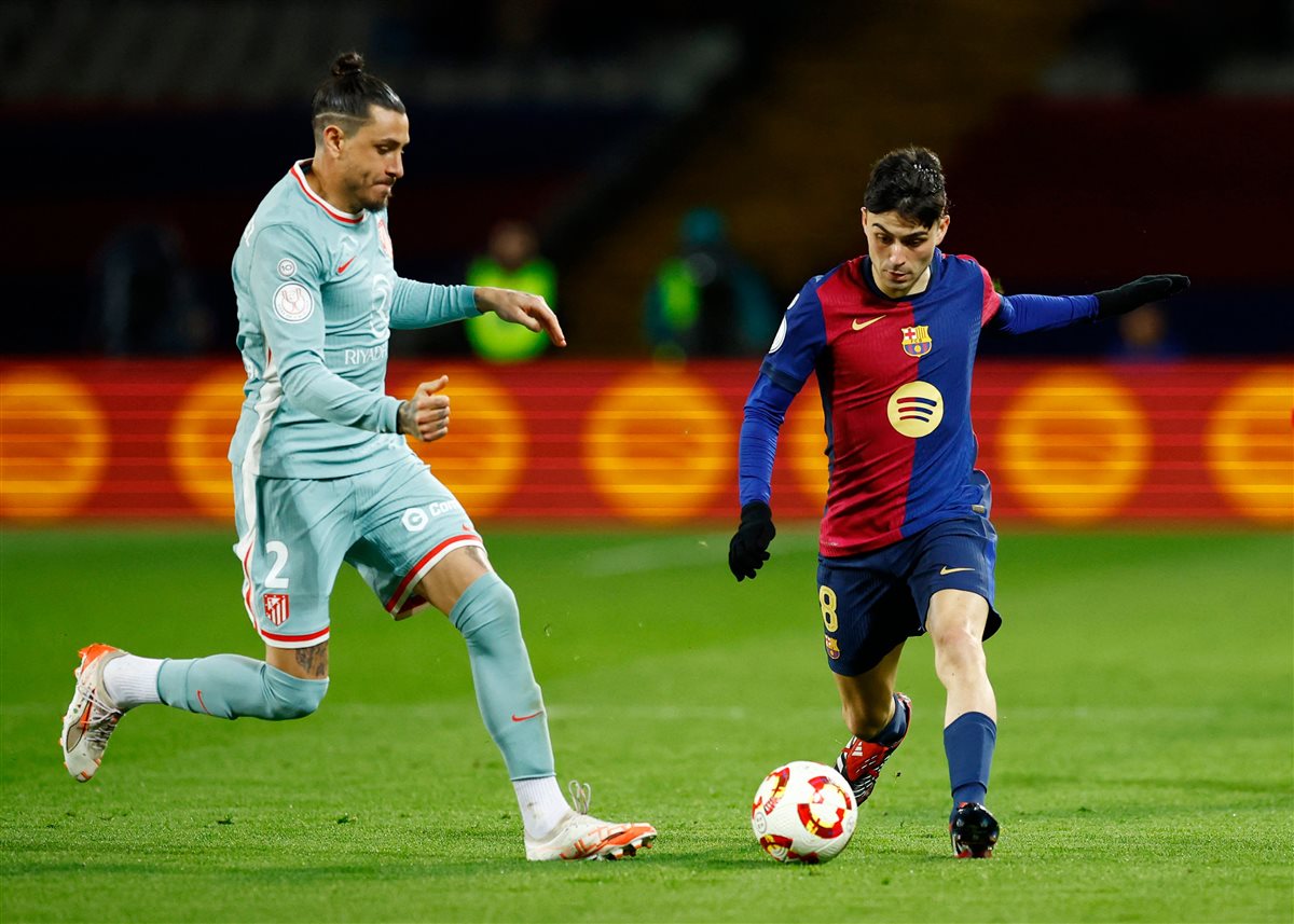 القنوات الناقلة لمباراة برشلونة وأتلتيكو مدريد مباشر
