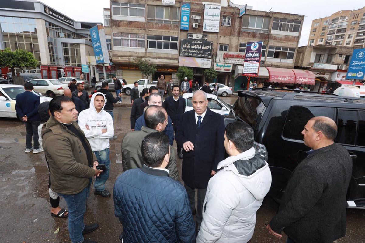 محافظ كفر الشيخ يتفقد كسح مياه الأمطار