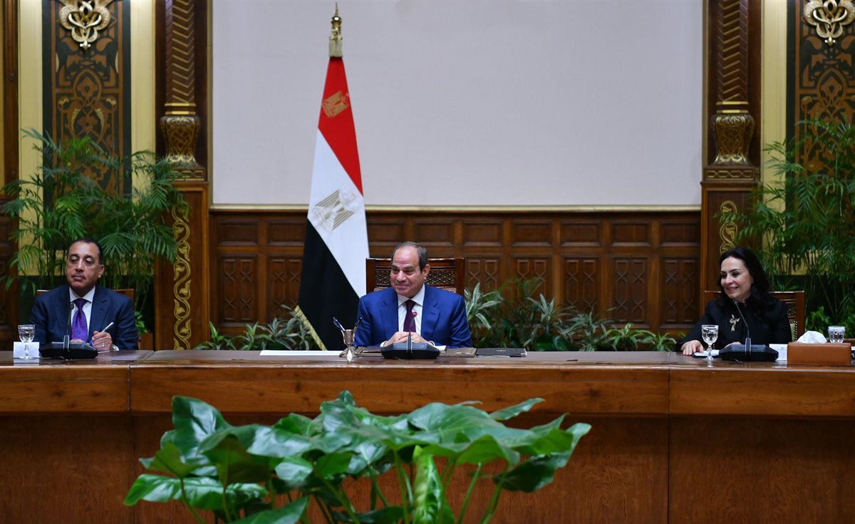 جانب من لقاء الرئيس السيسي بالأمهات المثاليات لعام 2026