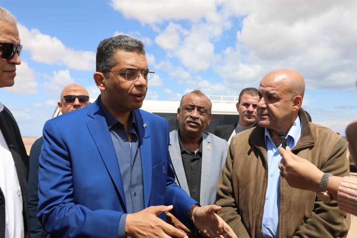 محافظ البحر الاحمر في جولة برأس غارب 
