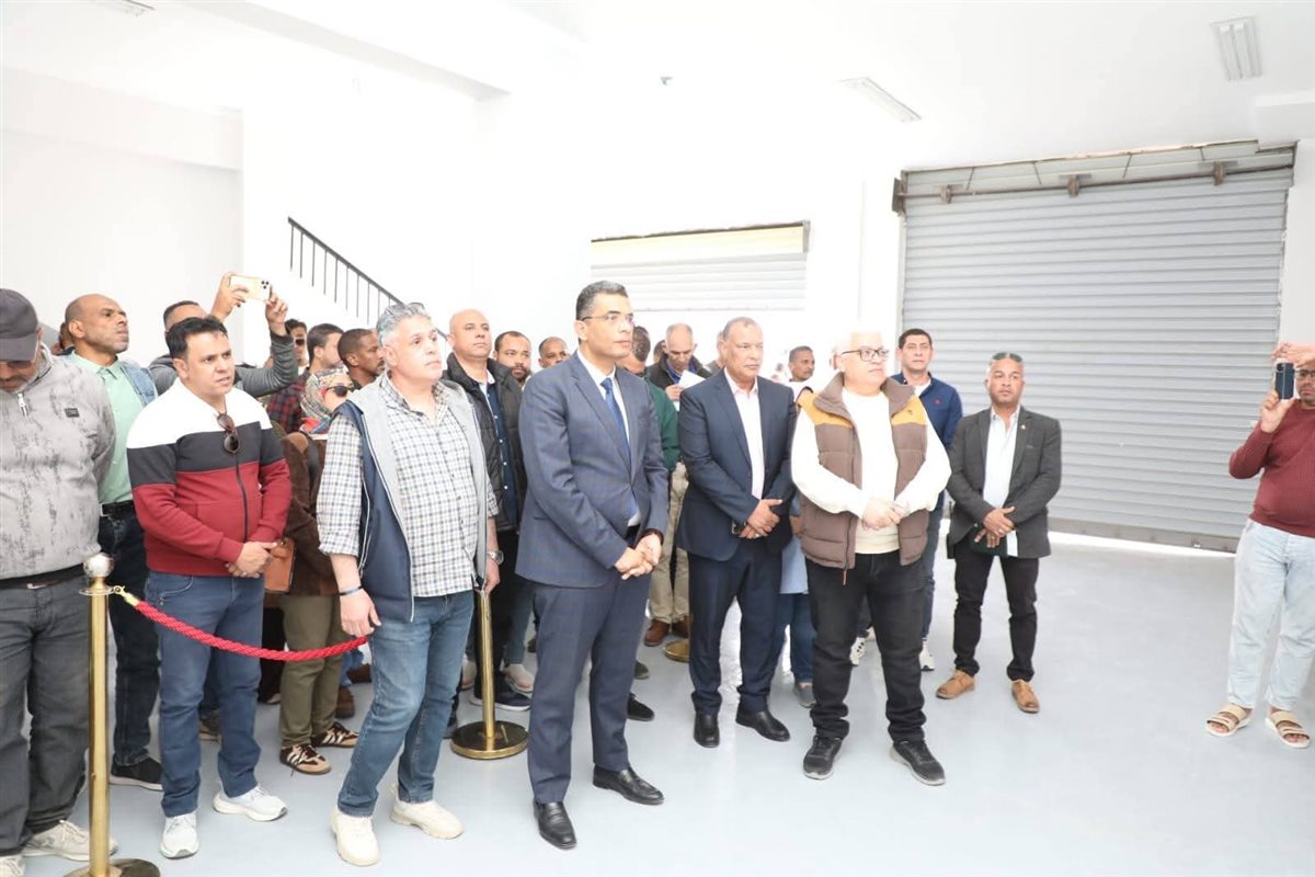 محافظ البحر الاحمر يتفقد سوق الجملة الجديد بالغردقة