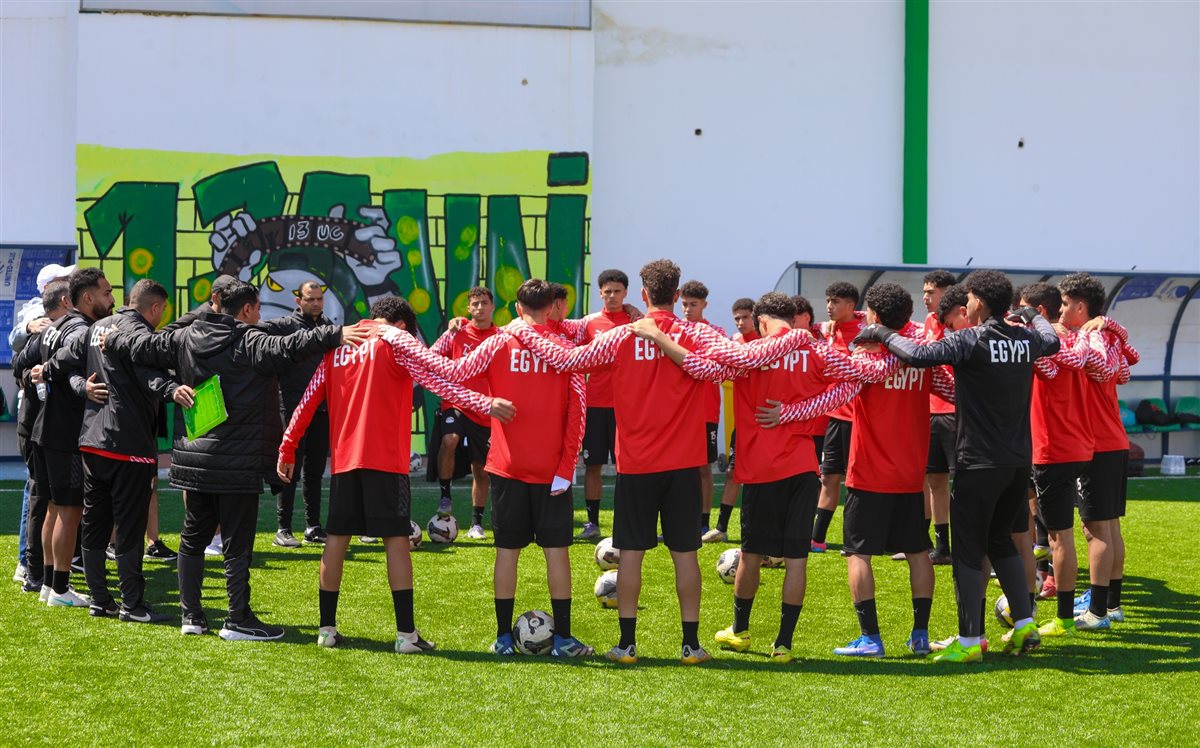 مران منتخب الناشئين