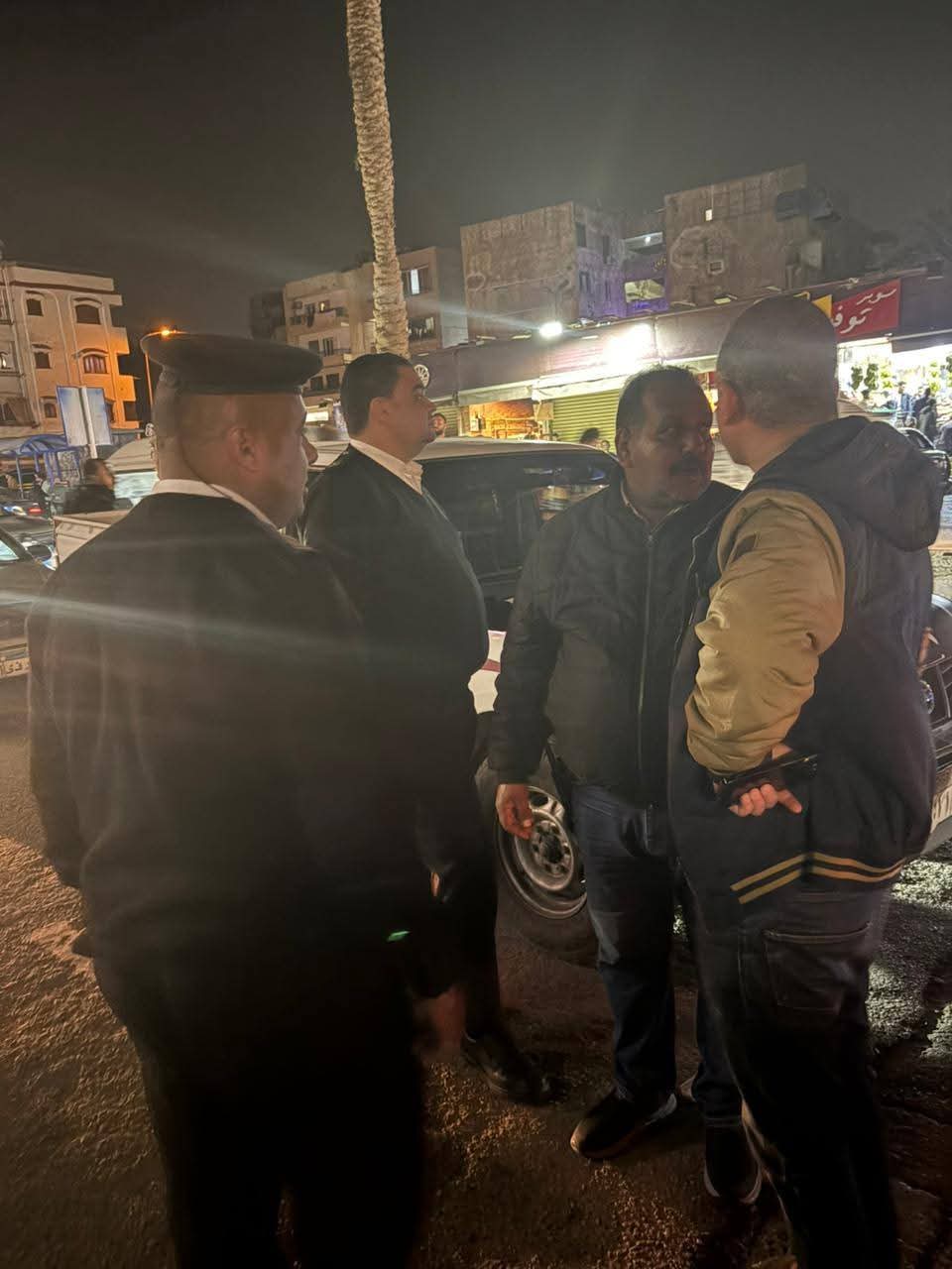 مدير أمن الفيوم يقود حملة موسعة لمتابعة تنفيذ قرار غلق المحال التجارية