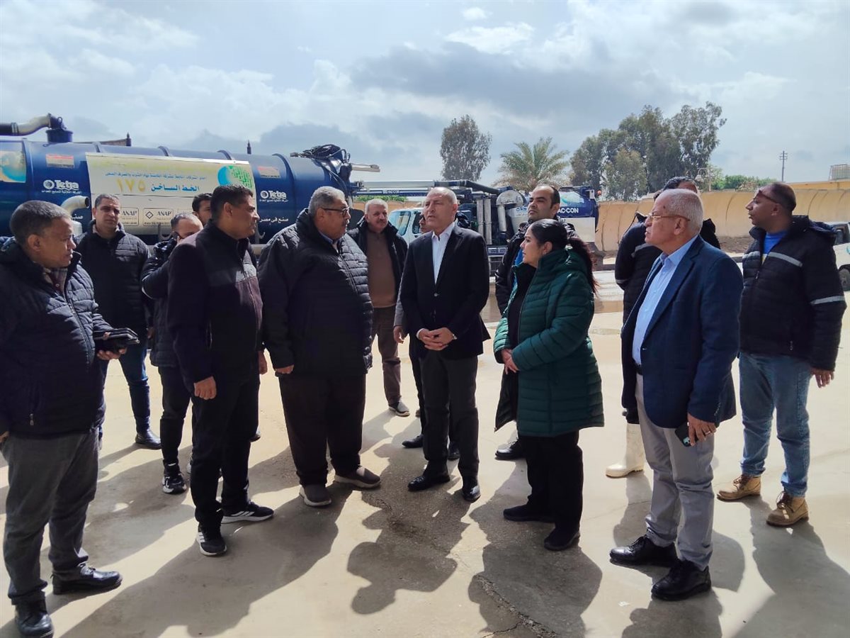 محافظ القاهرة يجري جولة تفقدية بأحياء العاصمة للإشراف على جهود رفع &nbsp;تراكمات مياه الأمطار