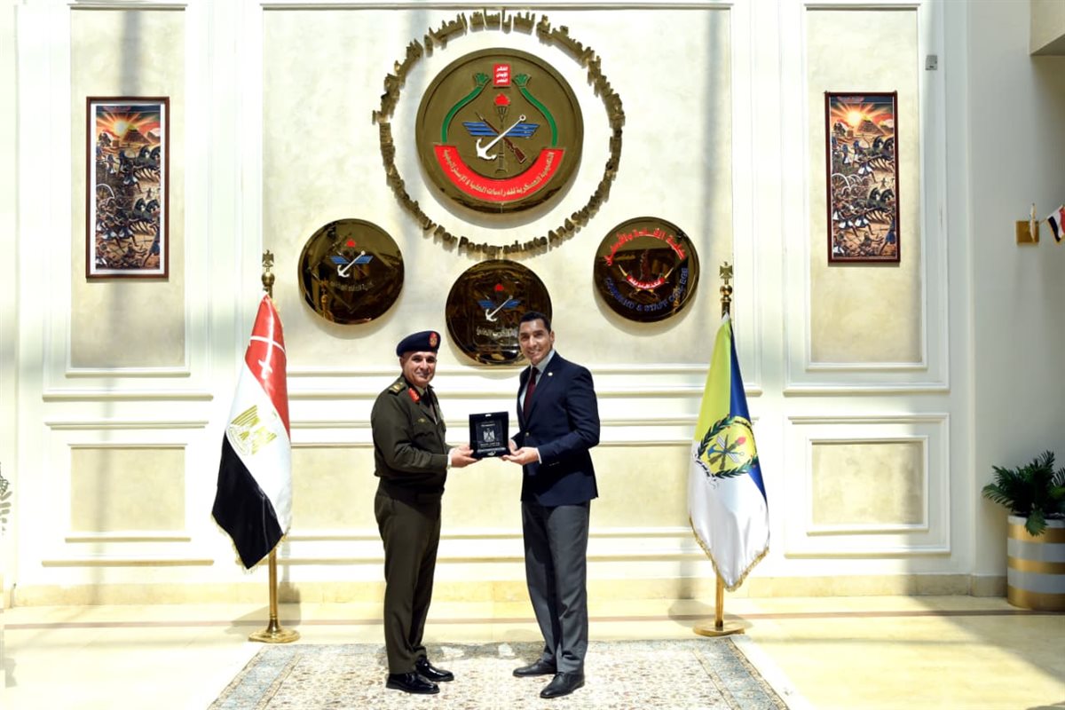 جانب من الزيارة