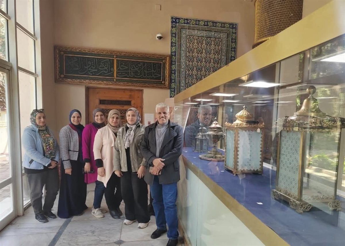 متحف قصر المنيل يفتتح معرضًا مؤقتًا بعنوان نور القصر بسراي العرش