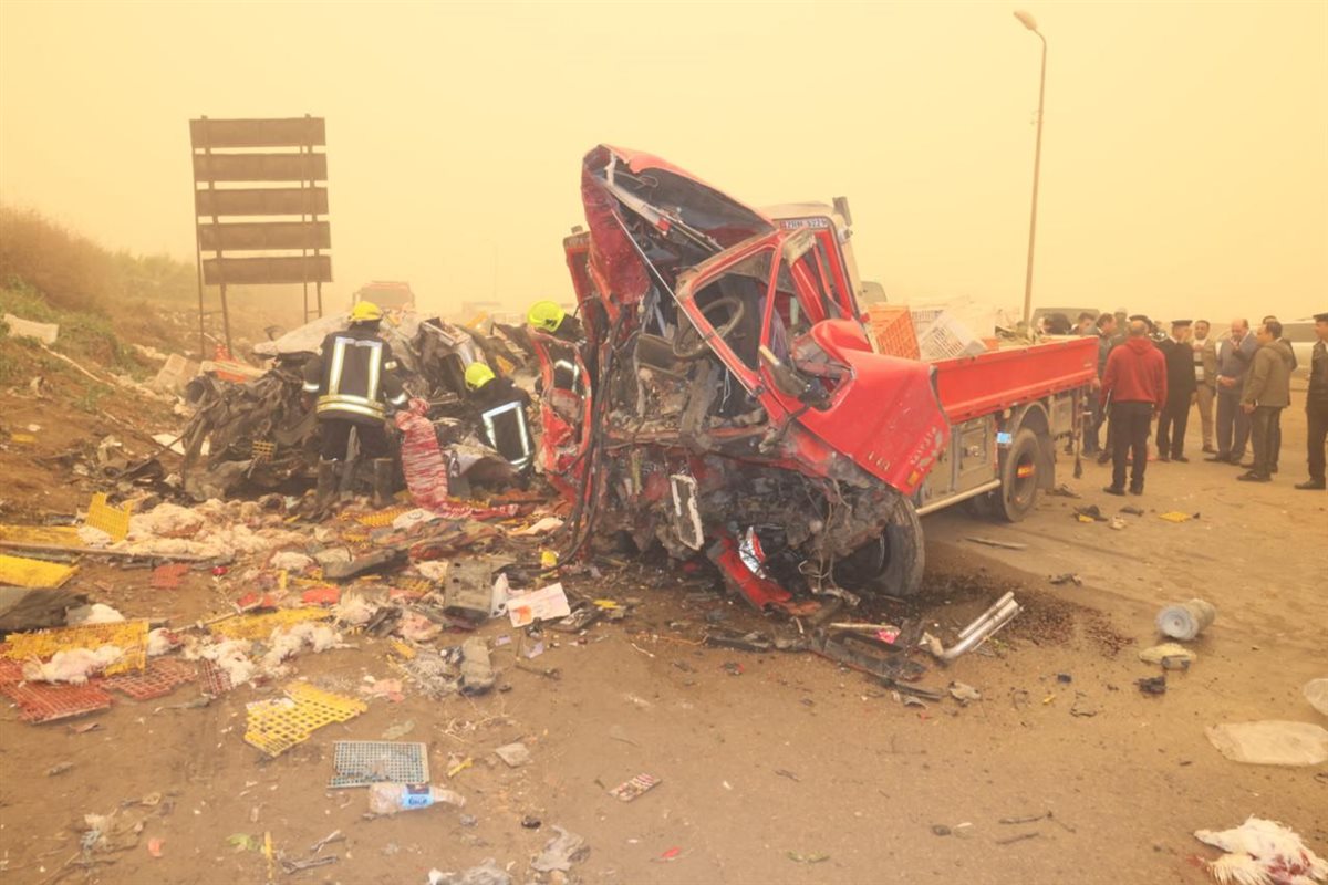 المحافظ في موقع الحادث