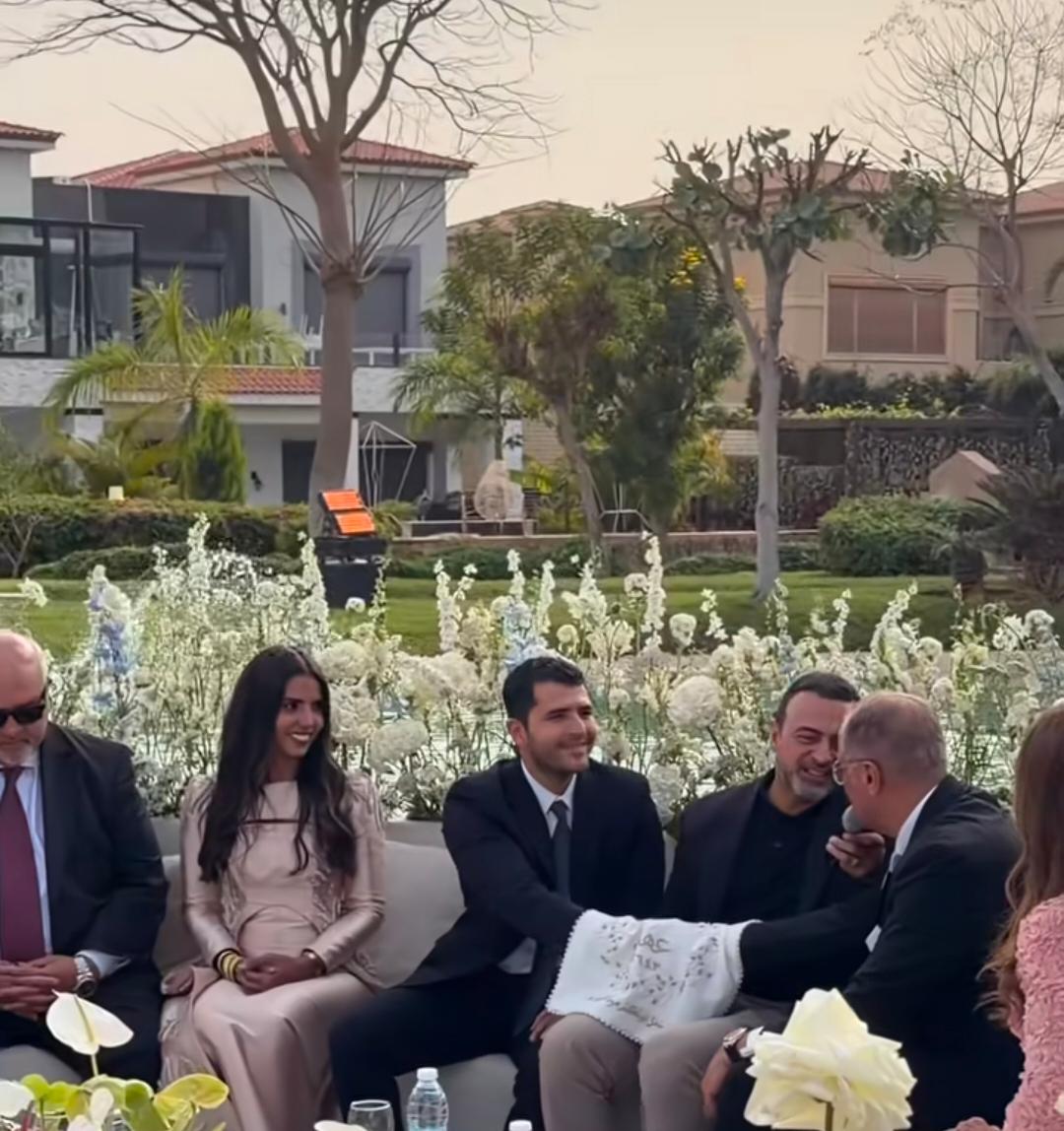 بحضور الداعية مصطفى حسني.. عقد قران عهد ابنة المنتج ورجل الإعلانات الشهير محمد السعدي