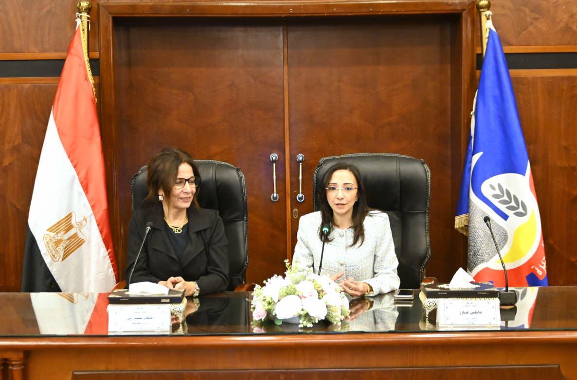 محافظ البحيرة تستقبل الدكتورة جيهان زكي وزيرة الثقافة لتوقيع بروتوكول بشأن عودة مكتبة البلدية وتفقد عدد من الصروح الثقافية بالمحافظة