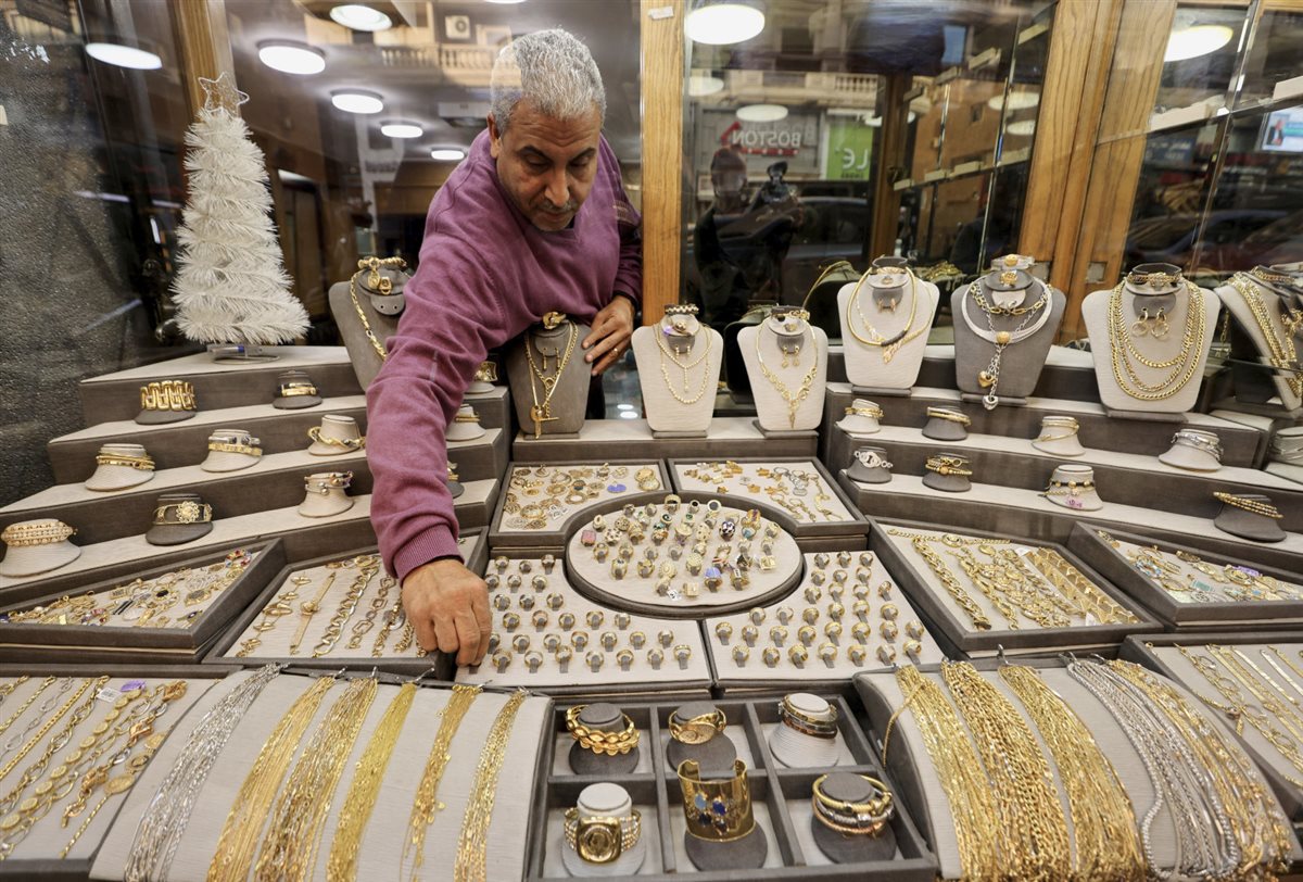 سعر جرام الذهب عيار 21 اليوم الجمعة 17 أبريل 2026