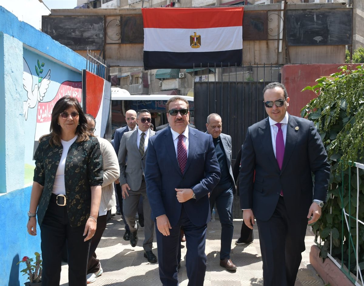 محافظ بورسعيد 