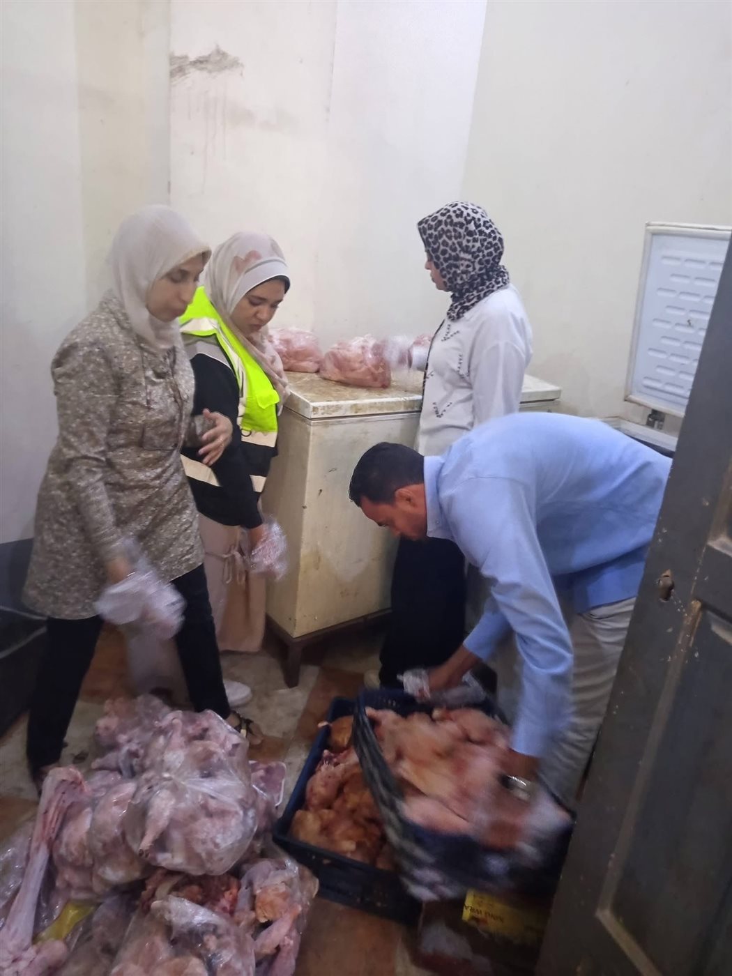 حملات الطب البيطري بالأقصر&nbsp;