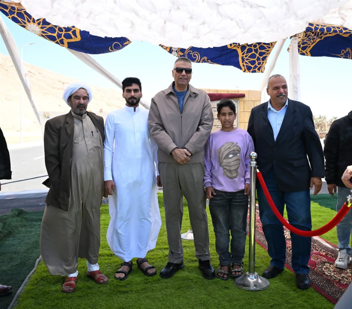 محافظ جنوب سيناء يفتتح طريق ازدواج حمام موسى
