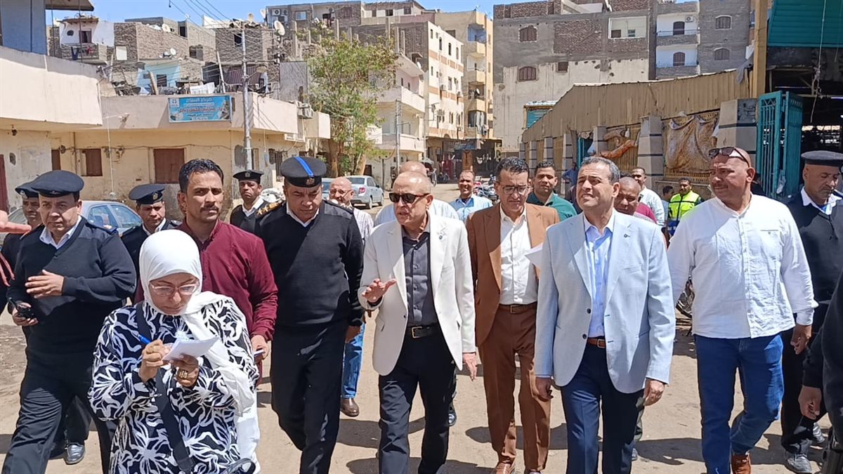 جولة محافظ الأقصر بالسوق&nbsp;
