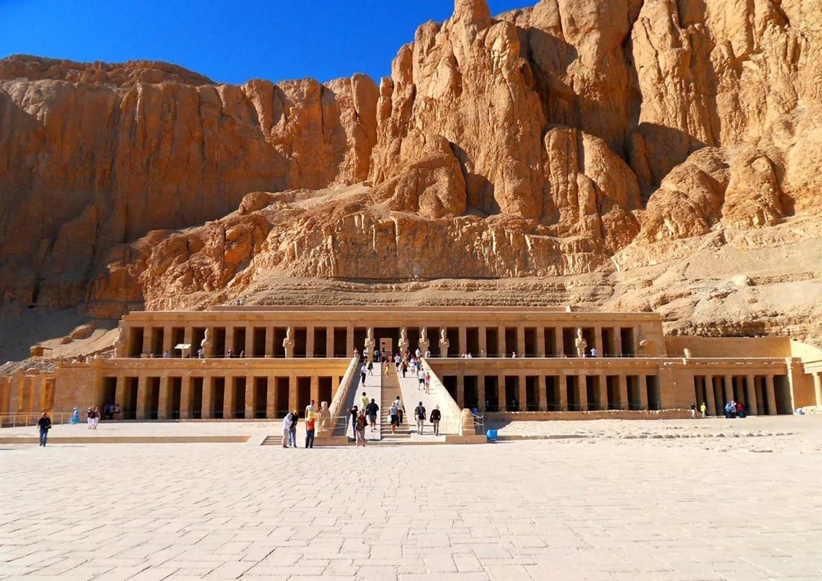 &nbsp; الآثار تعلن بدء مشروعات ترميم معابد الأقصر والكرنك وحتشبسوت وستي الأول في الأقصر