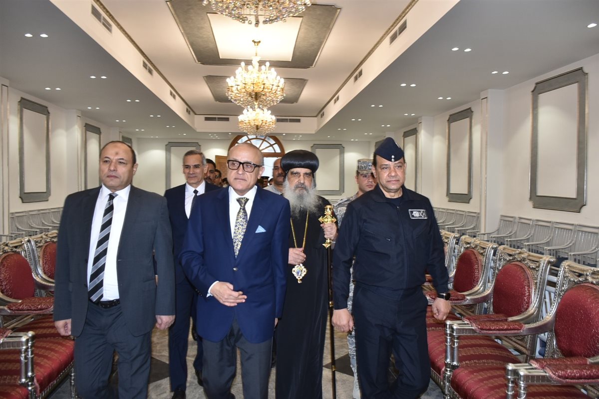جولة محافظ الأقصر للتهنئة بالعيد&nbsp;