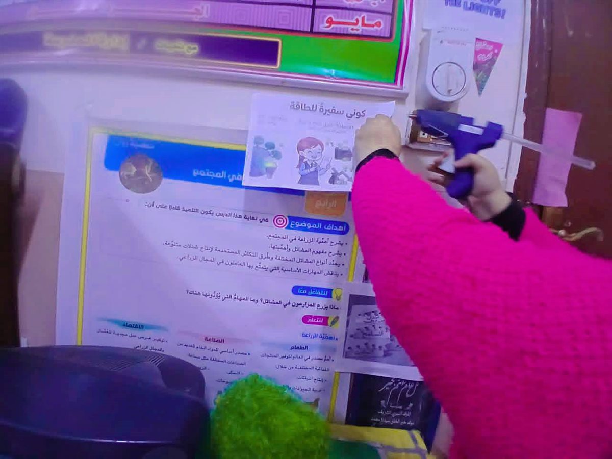 طلاب القاهرة يشاركون في مبادرة ابدأ بنفسك