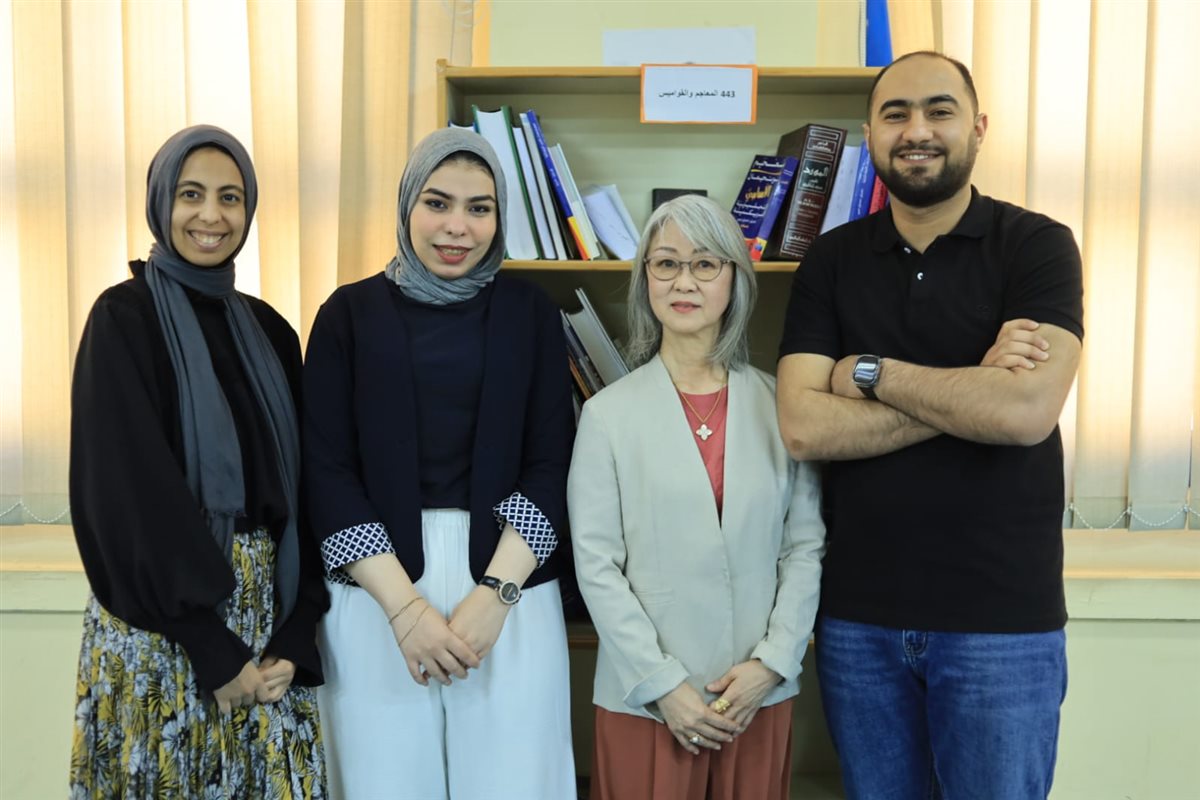 الخبيرة اليابانية في المدارس المصرية خلال الحوار