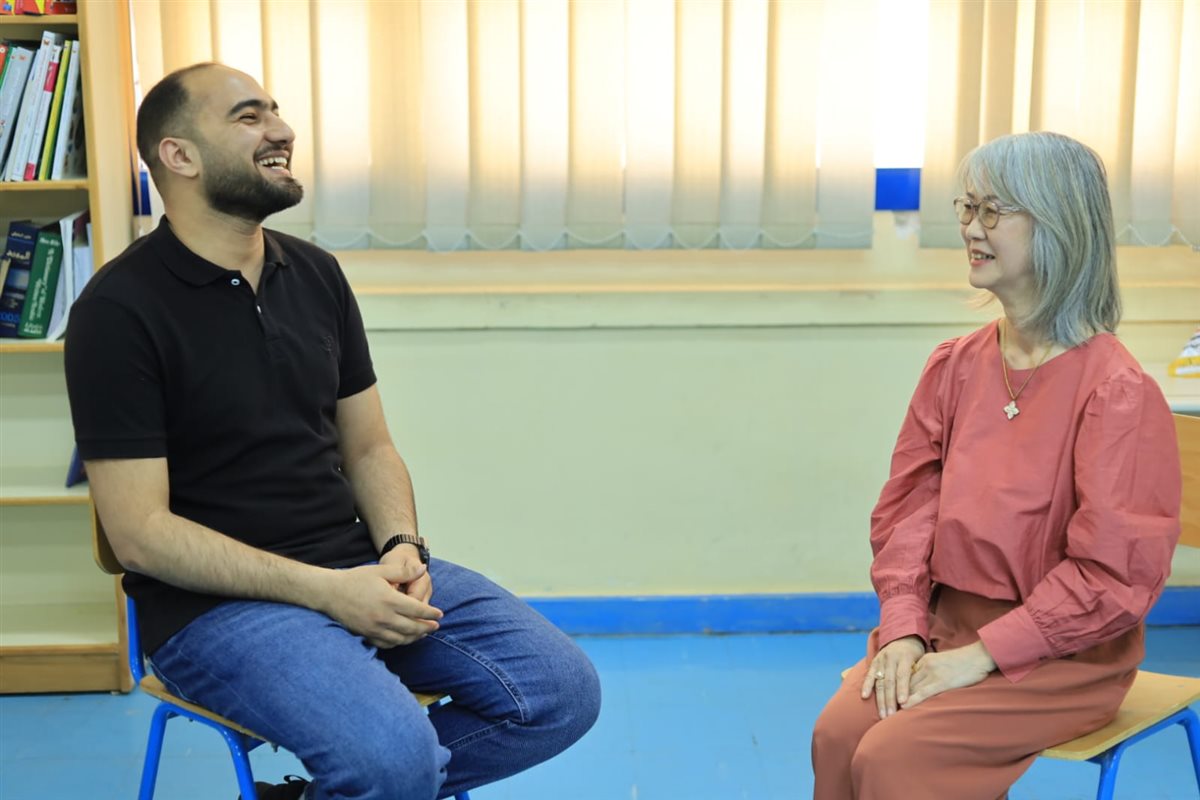 الخبيرة اليابانية في المدارس المصرية خلال الحوار