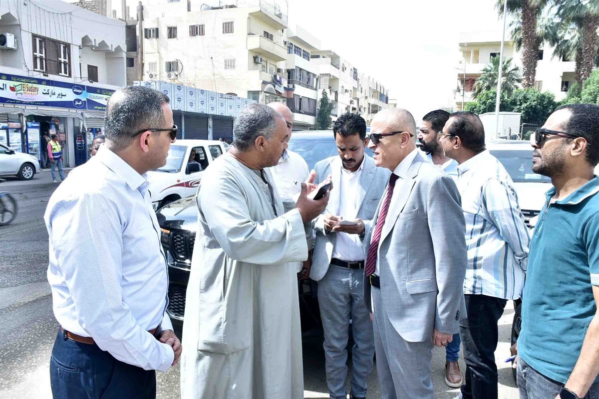 جولة ميدانية لمحافظ الأقصر لتحسين الخدمات&nbsp;