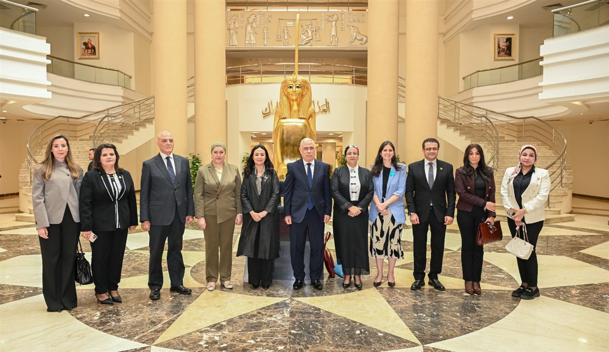 <strong>النيابة العامة تفتتح عددًا من غرف التحقيق الصديقة للطفل بمقار النيابات</strong>