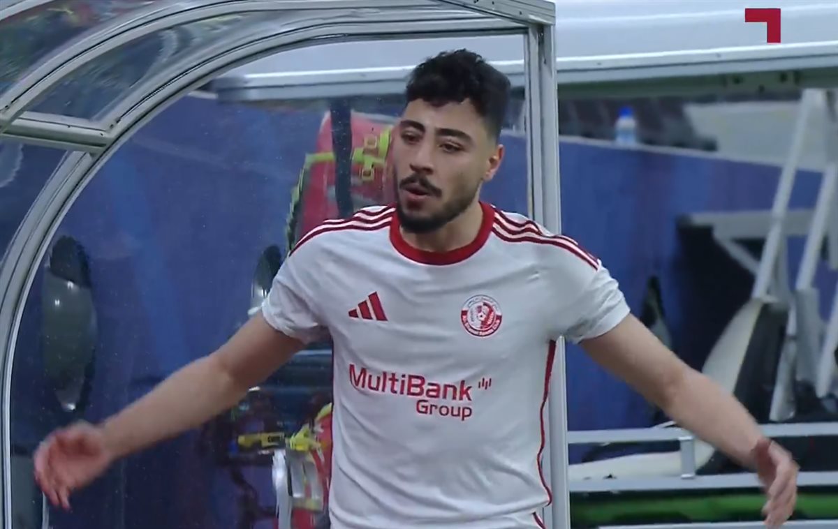 <strong>غضب أكرم توفيق</strong>