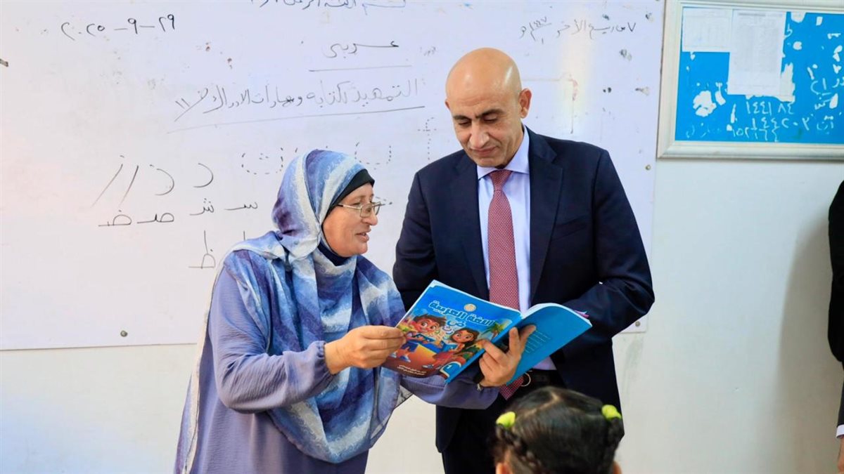 وزير التربية والتعليم والمعلمين&nbsp;