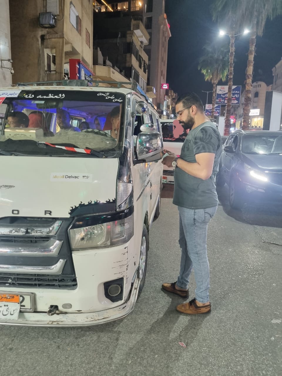 حملات على سيارات السيرفيس