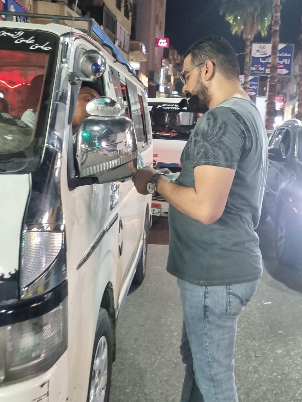 حملات على سيارات السيرفيس