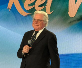 السينما جسر للتقارب بين الشعوب.. كواليس لقاء حسين فهمي ورئيس مجموعة الصين للإعلام &nbsp;لبحث سبل التعاون