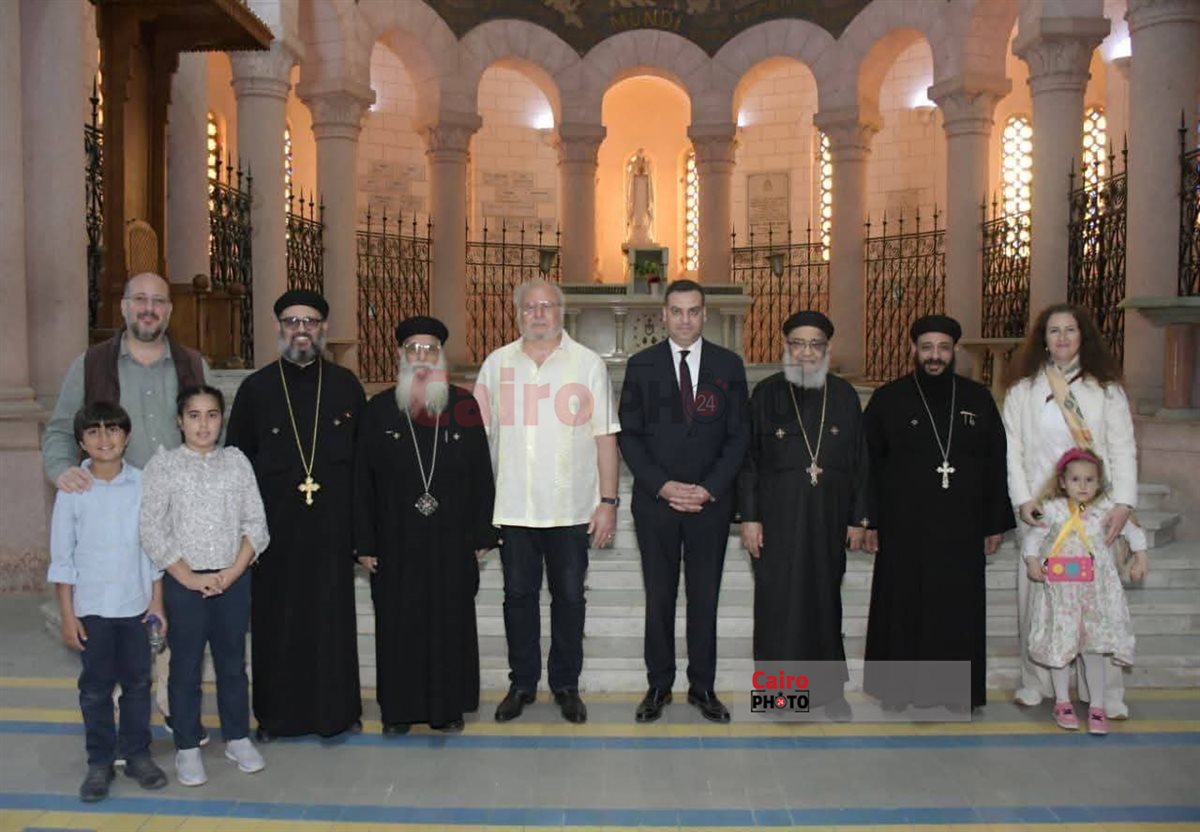 الملك أحمد فؤاد الثاني آخر ملوك مصر ونجل الملك فاروق