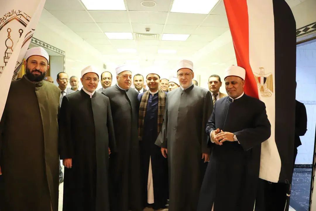 التصفيات النهائية لمسابقة رواد العربية