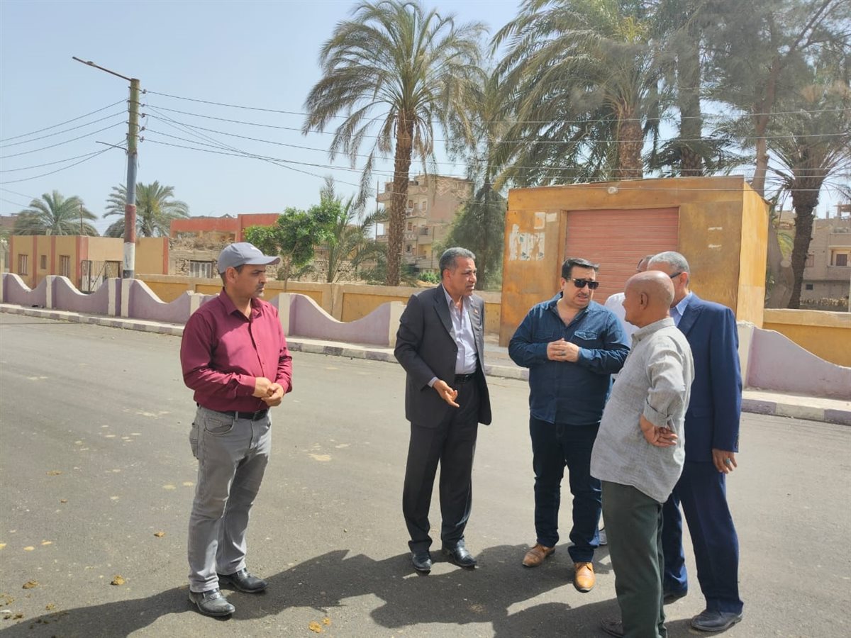 &nbsp;رصف طريق بنجا – طهطا