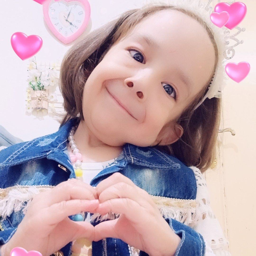 الصغيرة قمر حسان