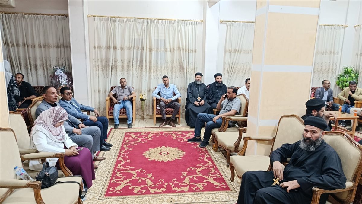 محافظ الأقصر يزور كنيسة الشهيد مارجرجس بأرمنت&nbsp;