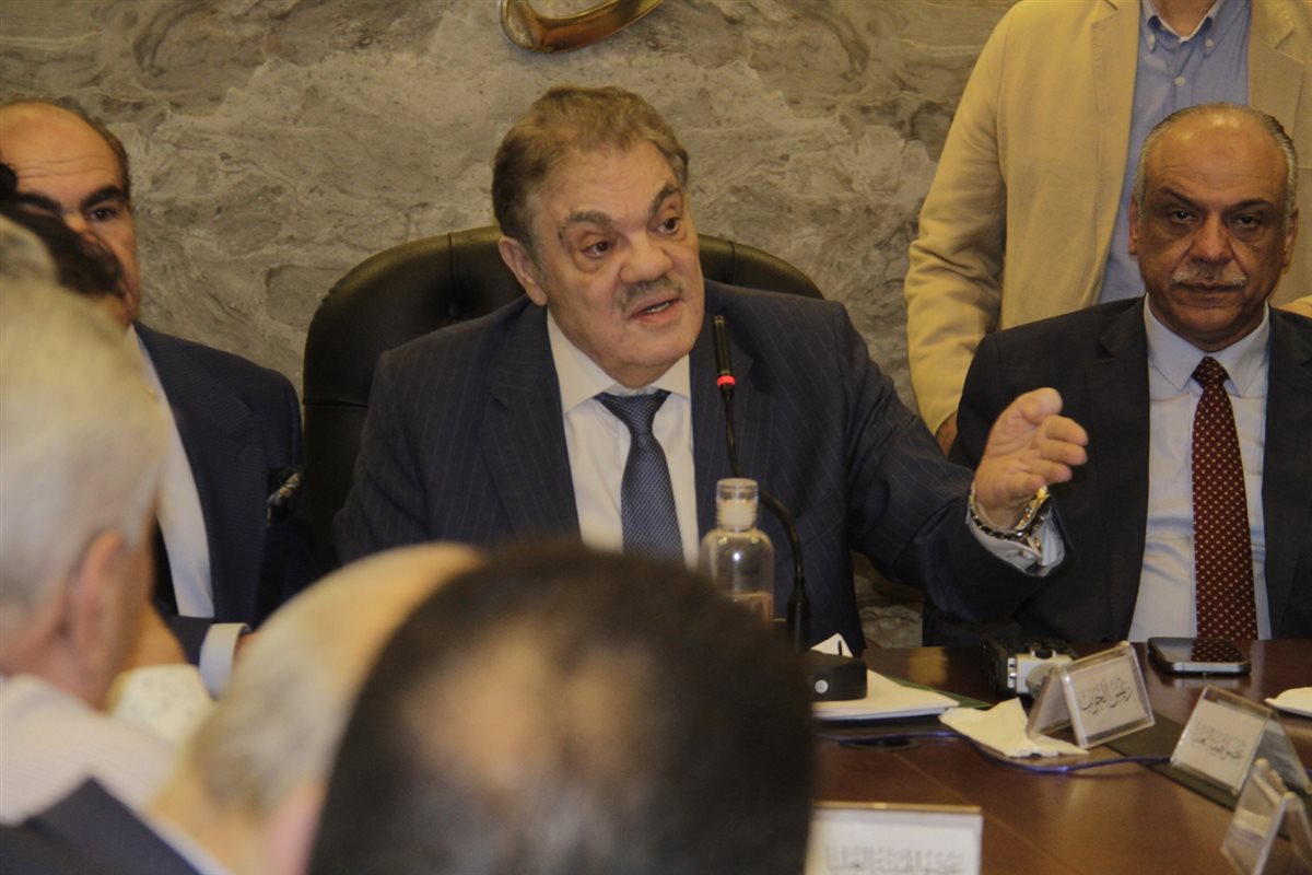 رئيس الوفد يجتمع مع &nbsp;رؤساء وأعضاء لجان الوفد العامة&nbsp;
