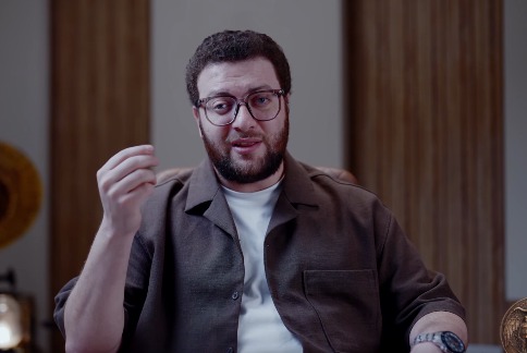 ميشيل ميلاد في الفيلم التسجيلي حراس الرمال