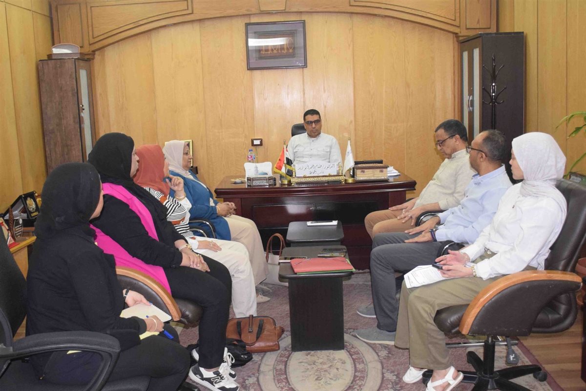 اجتماع نائب محافظ الأقصر&nbsp;