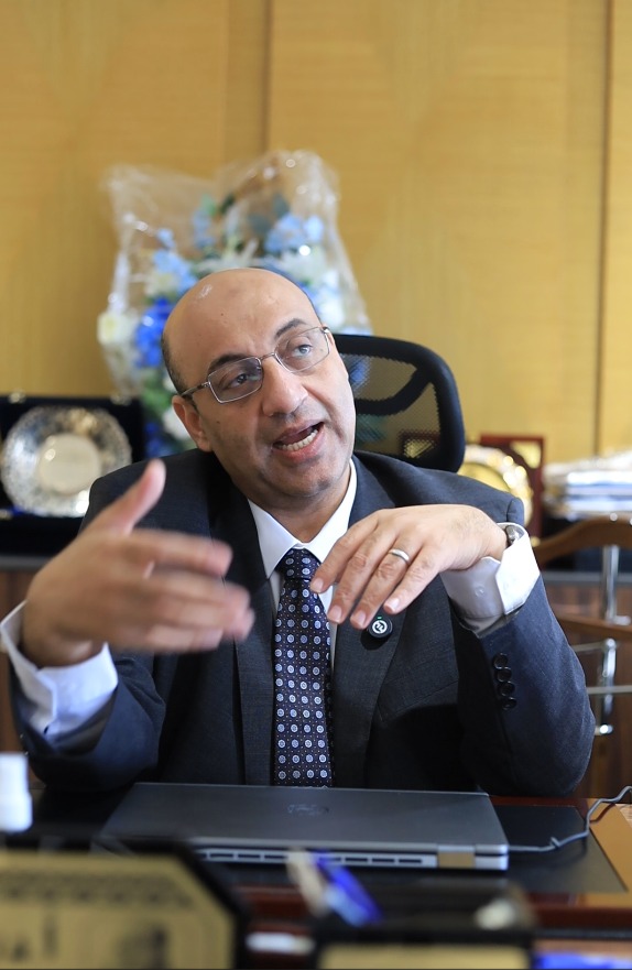 الدكتور أيمن نور الدين خلال حواره مع القاهرة 24